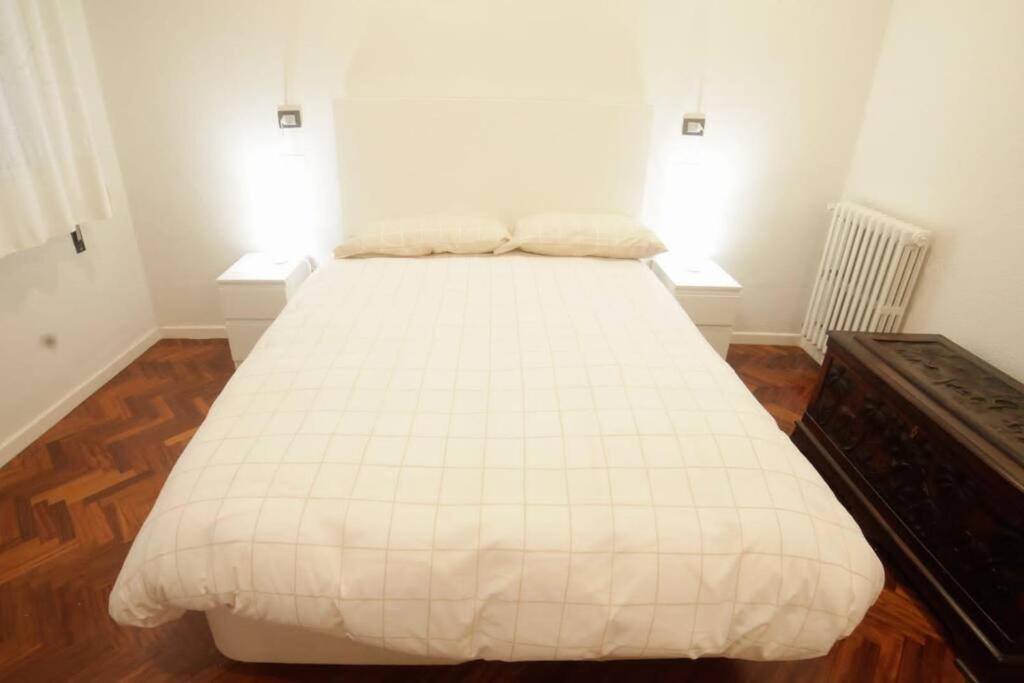 Ferienwohnung Piso Lujo En Gran Via Con Garaje Vigo Exterior foto
